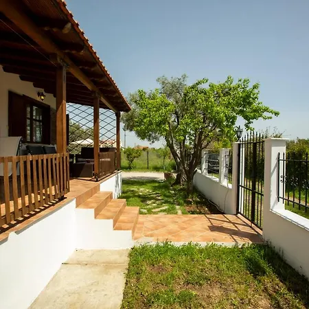 Traditional House Nyaraló