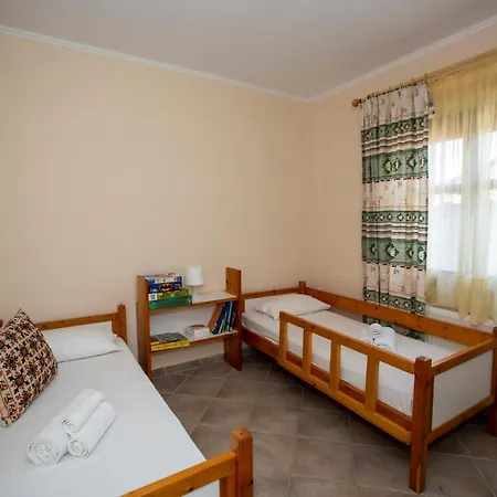 Feriehus Traditional House *